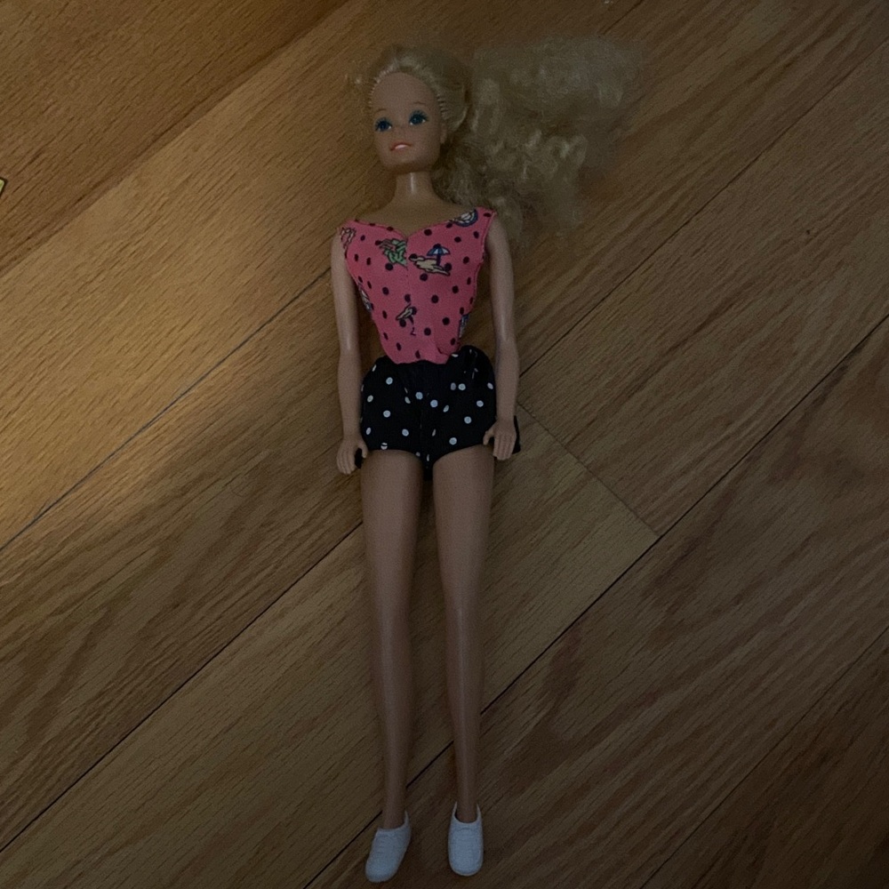 Vintage 90s Barbie Doll Capri